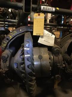 Eaton-Spicer 18120R370 Rear Differential