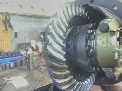 Eaton-Spicer 19050SR529 Rear Differential