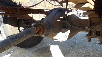 Eaton-Spicer 19060SRTBD Rear Differential for a Eaton-Spicer 19060TRTBD