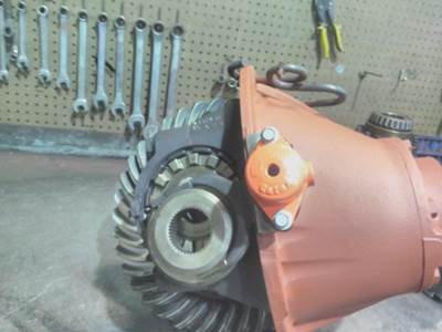 Eaton-Spicer 21060DR529 Rear Differential