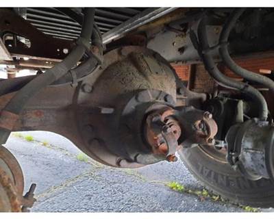 Eaton-Spicer 21060SR529 Rear Differential