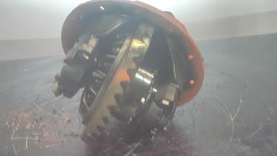 Eaton-Spicer 21065SR463 Rear Differential