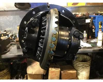 Eaton-Spicer Rear Differential for a Eaton-Spicer 21080SR308