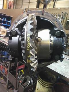 Eaton-Spicer 23090SR411 Rear Differential