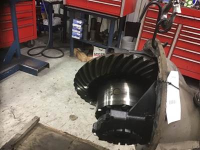 Eaton-Spicer 23105SR308 Rear Differential