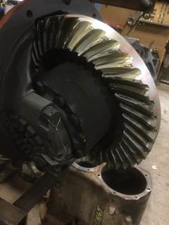 Eaton-Spicer 26420R667 Rear Differential