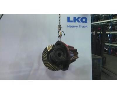 Eaton-Spicer Rear Differential for a Eaton-Spicer R46170R358