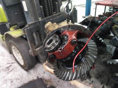 Eaton-Spicer RDH40R411 Rear Differential