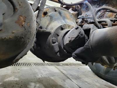 Eaton-Spicer RS404R355 Rear Differential