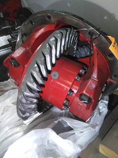 Eaton-Spicer RS404R390 Rear Differential