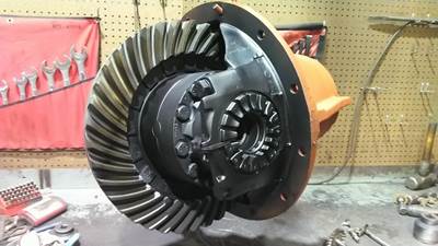 Eaton-Spicer RS461R543 Rear Differential