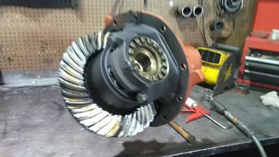 Eaton-Spicer S110LR488 Rear Differential