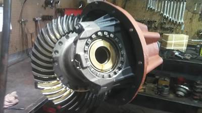 Eaton-Spicer S23170R391 Rear Differential