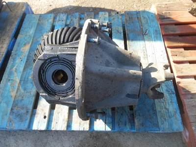 Eaton-Spicer S23170R430 Rear Differential