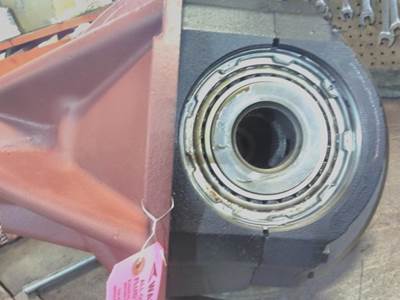 Eaton-Spicer S23170R557 Rear Differential