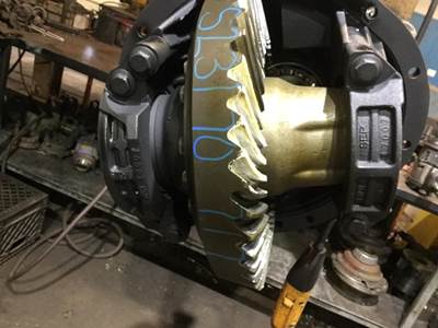 Eaton-Spicer S23170R717 Rear Differential