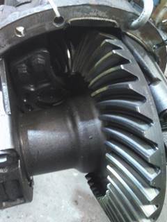 Eaton-Spicer S23190R253 Rear Differential