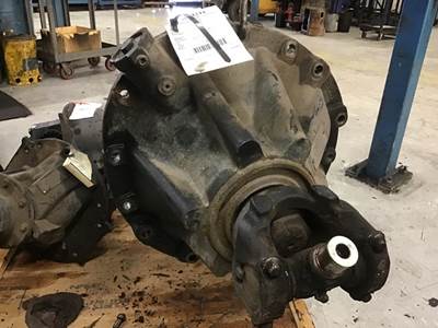 Eaton-Spicer S23190R358 Rear Differential