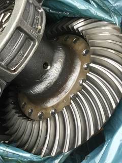 Eaton-Spicer S23190R373 Rear Differential