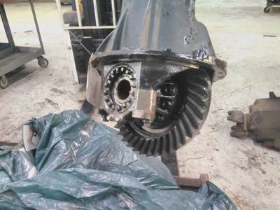 Isuzu NPR Rear Differential for a Isuzu NPRR557