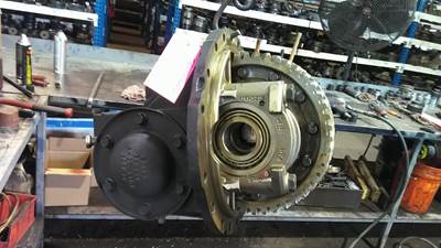 Mack CRD151R325 Rear Differential