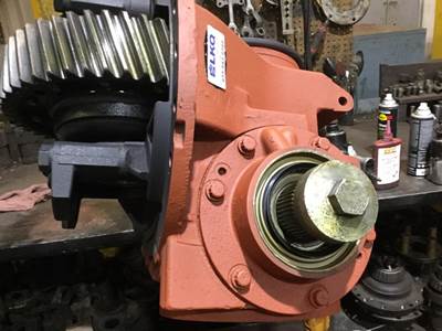 Mack CRD151R450 Rear Differential