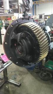 Mack CRD93R417 Rear Differential