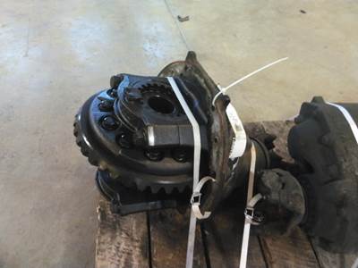 Meritor-Rockwell MR2014XR247 Rear Differential