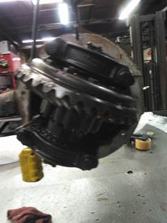 Meritor-Rockwell MR2014XR285 Rear Differential