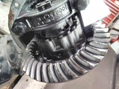 Meritor-Rockwell MR2014XR308 Rear Differential