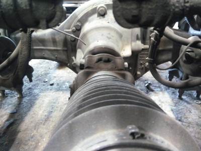Meritor-Rockwell MR2014XR325 Rear Differential