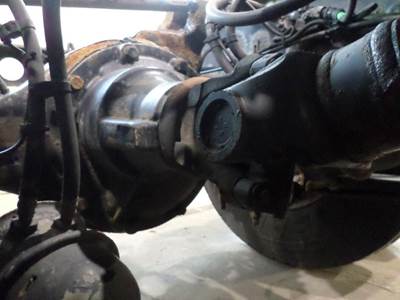 Meritor-Rockwell MR2014XR325 Rear Differential