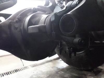 Meritor-Rockwell MR2014XR325 Rear Differential