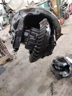 Meritor-Rockwell MR2014XR325 Rear Differential