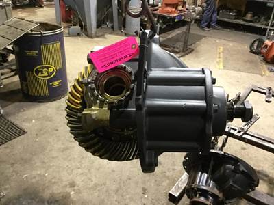 Meritor-Rockwell MR2014XR614 Rear Differential