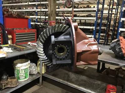 Meritor-Rockwell MS113R586 Rear Differential