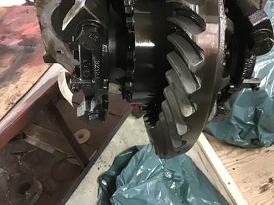 Meritor-Rockwell RR17145R529 Rear Differential