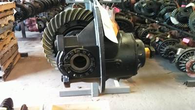Meritor-Rockwell SQ100RR390 Rear Differential
