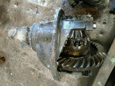 Meritor-Rockwell SQHDRR411 Rear Differential