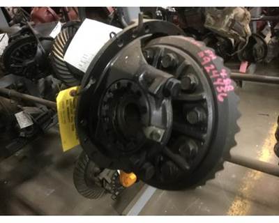 Mitsubishi Fuso FHR488 Rear Differential