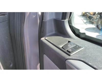 Freightliner Cascadia 116 Right Door Electrical Switch