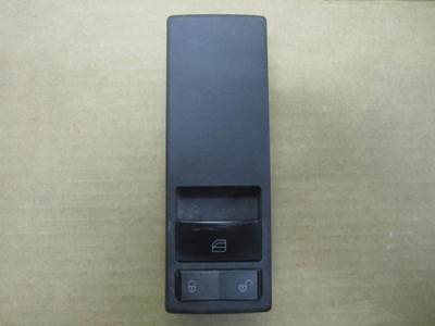 Freightliner Cascadia 126 Right Door Electrical Switch