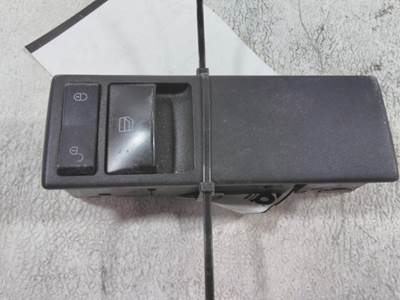 Freightliner Cascadia 126 Right Door Electrical Switch