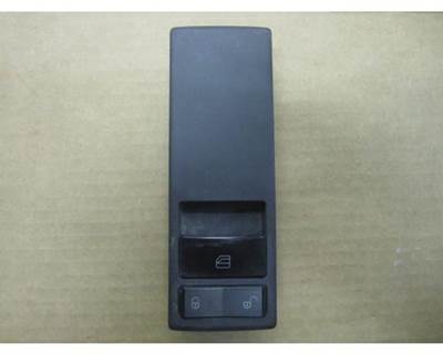 Freightliner Cascadia 126 Right Door Electrical Switch