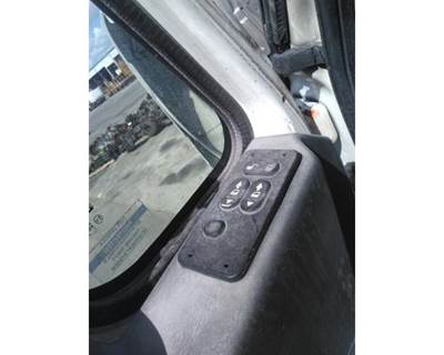 International 8600 Left Door Electrical Switch