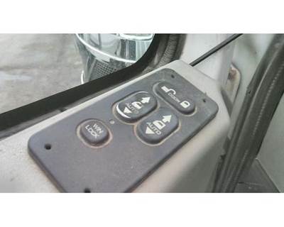 International LoneStar Left Door Electrical Switch