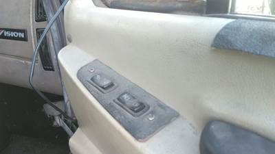 Mack Vision CX613 Right Door Electrical Switch for a Mack CX613