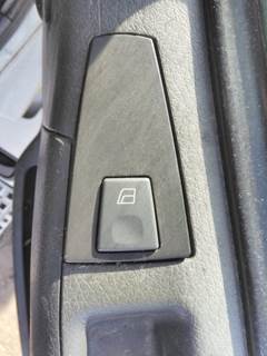 Volvo VNL Right Door Electrical Switch