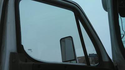 Freightliner Cascadia 113 Left Front Door Glass