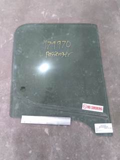 Freightliner Cascadia 125 Right Front Door Glass